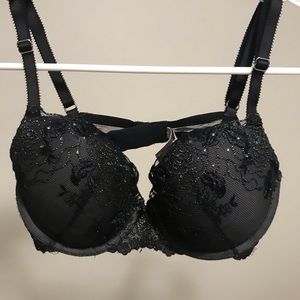 ✨LAST CHANCE Victoria’s Secret Bra Size 34B